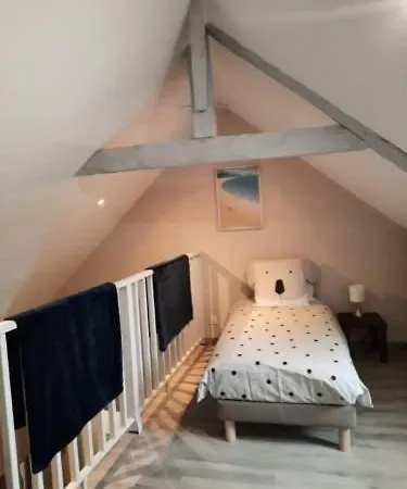Bed & Breakfast L Escale De La Poste Autoire *